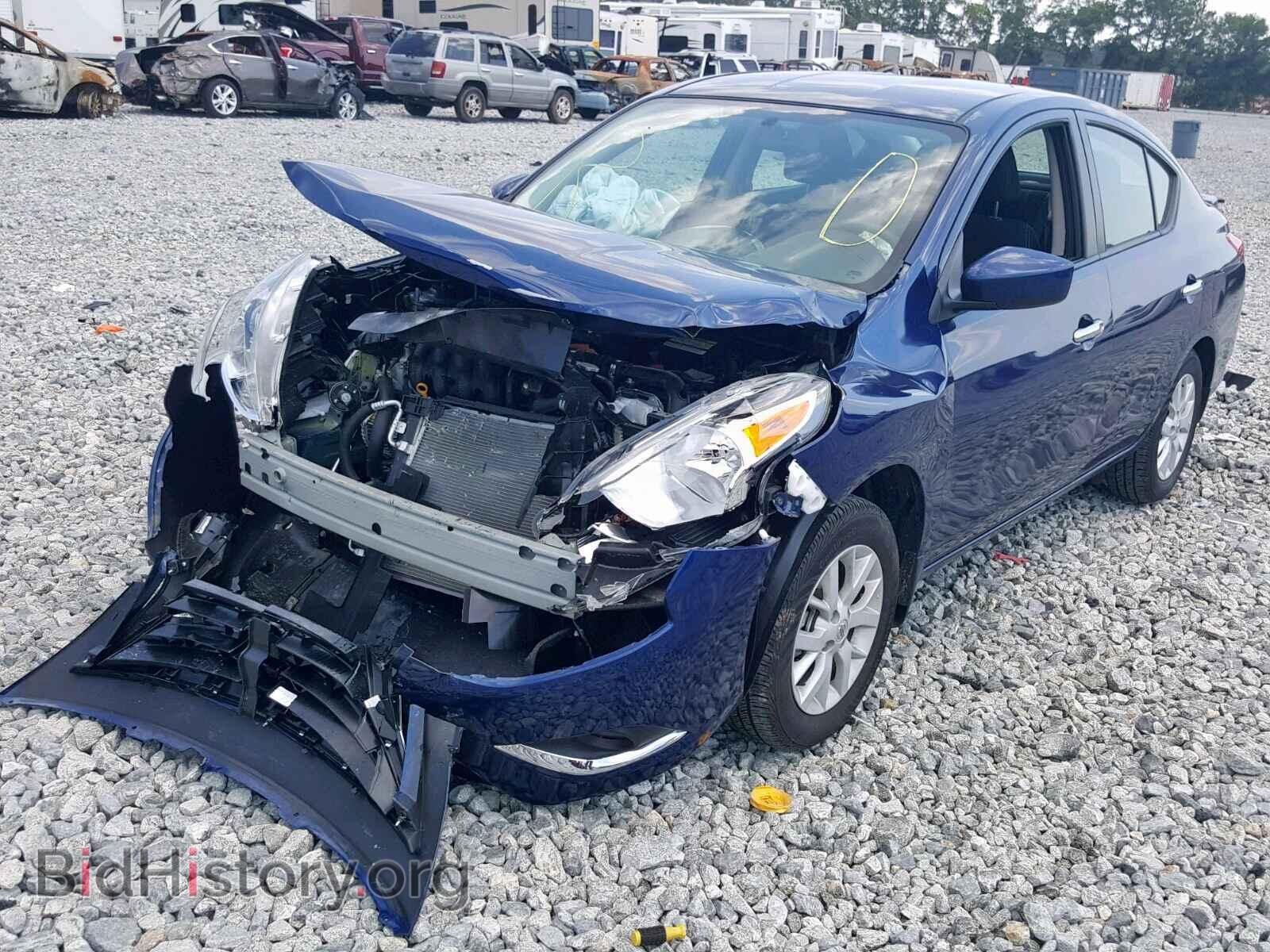 2019 NISSAN VERSA - VIN: 3N1CN7AP3KL841631 - Фото 2