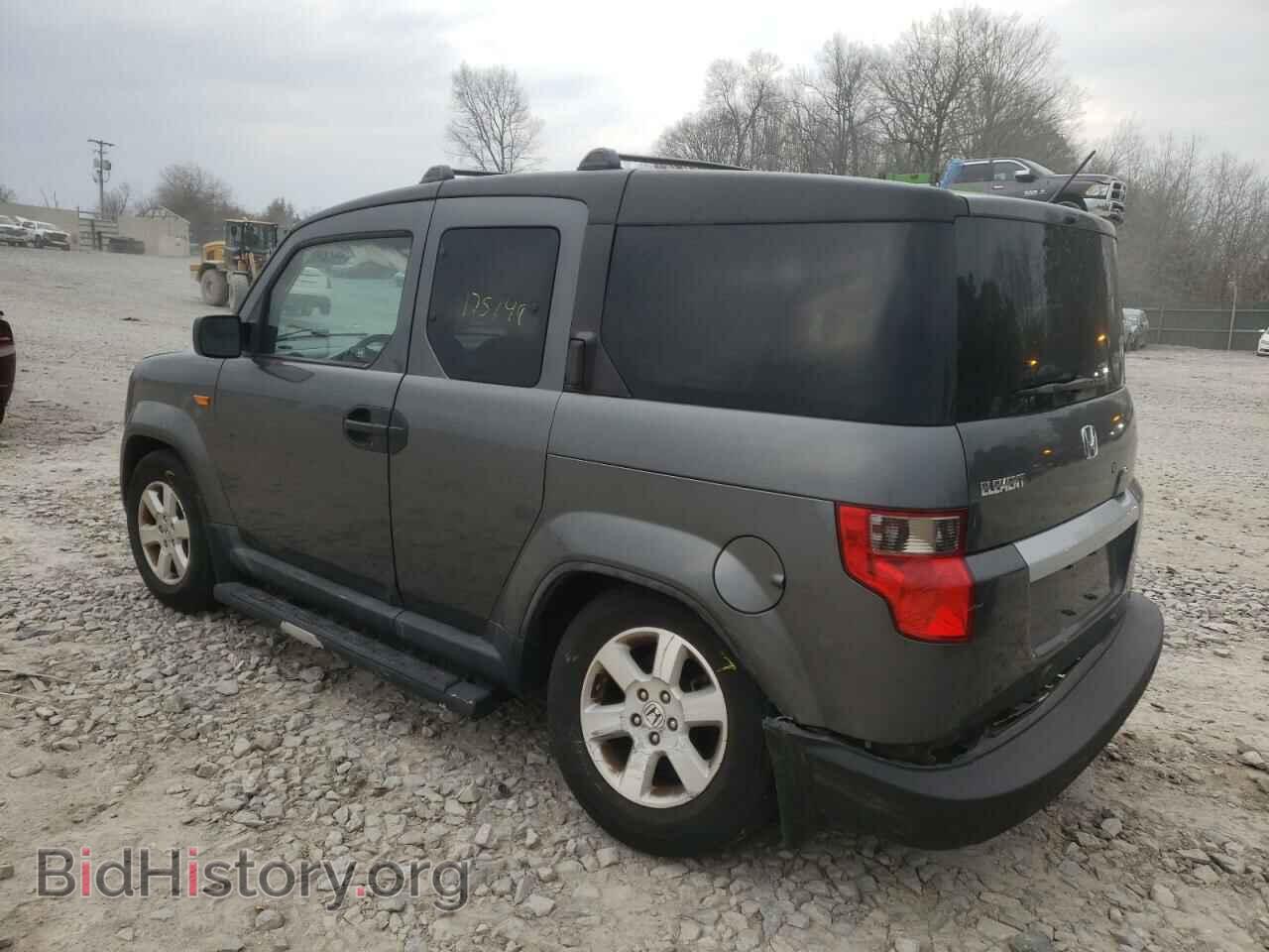 2011 HONDA ELEMENT - VIN: 5J6YH1H77BL001189 - Photo 2