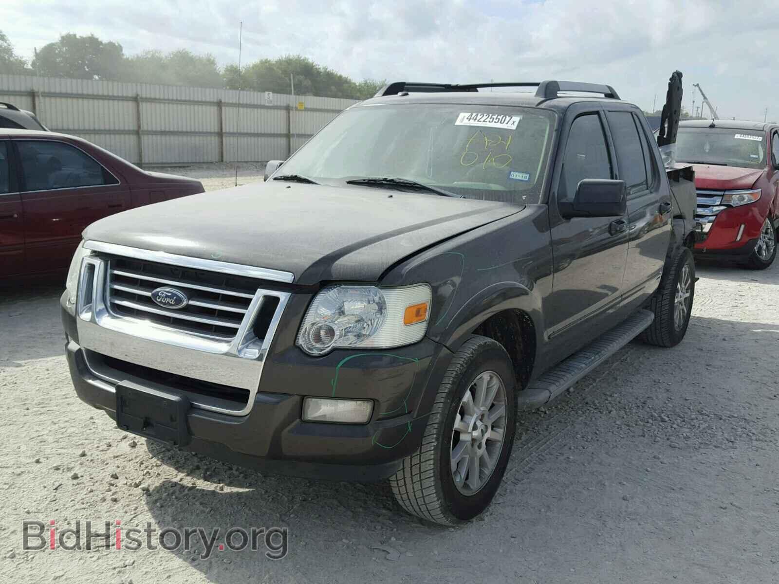 2007 FORD EXPLORER - VIN: 1FMEU33K87UA21010 - Фото 2