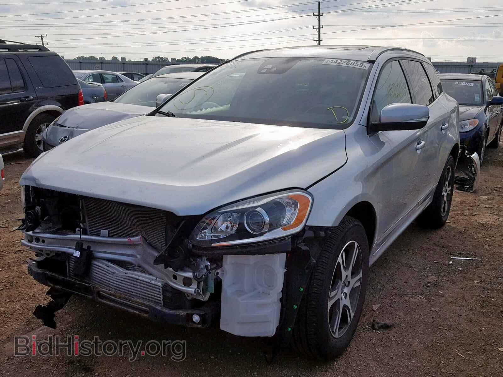 2015 VOLVO XC60 - VIN: YV4902RM8F2721749 - Фото 2