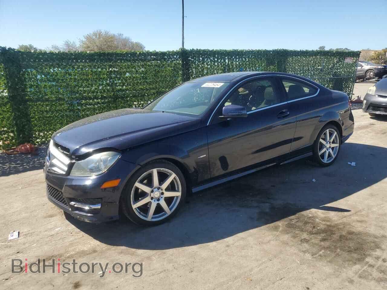 Фотография WDDGJ4HB3CF821383 - MERCEDES-BENZ C-CLASS 2012