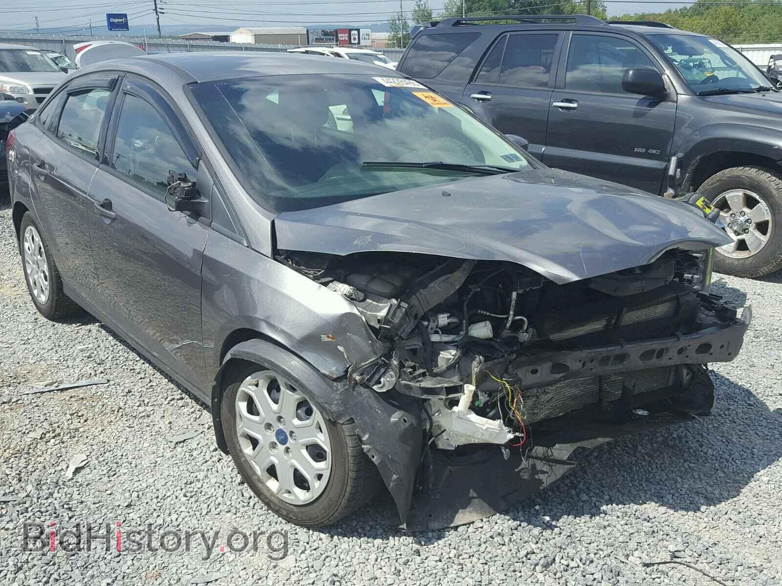 Photo 1FAHP3F21CL225836 - FORD FOCUS SE 2012
