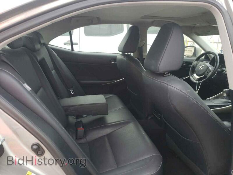 2014 Lexus IS (VIN JTHBF1D23E5021345) — фото 6 из 10