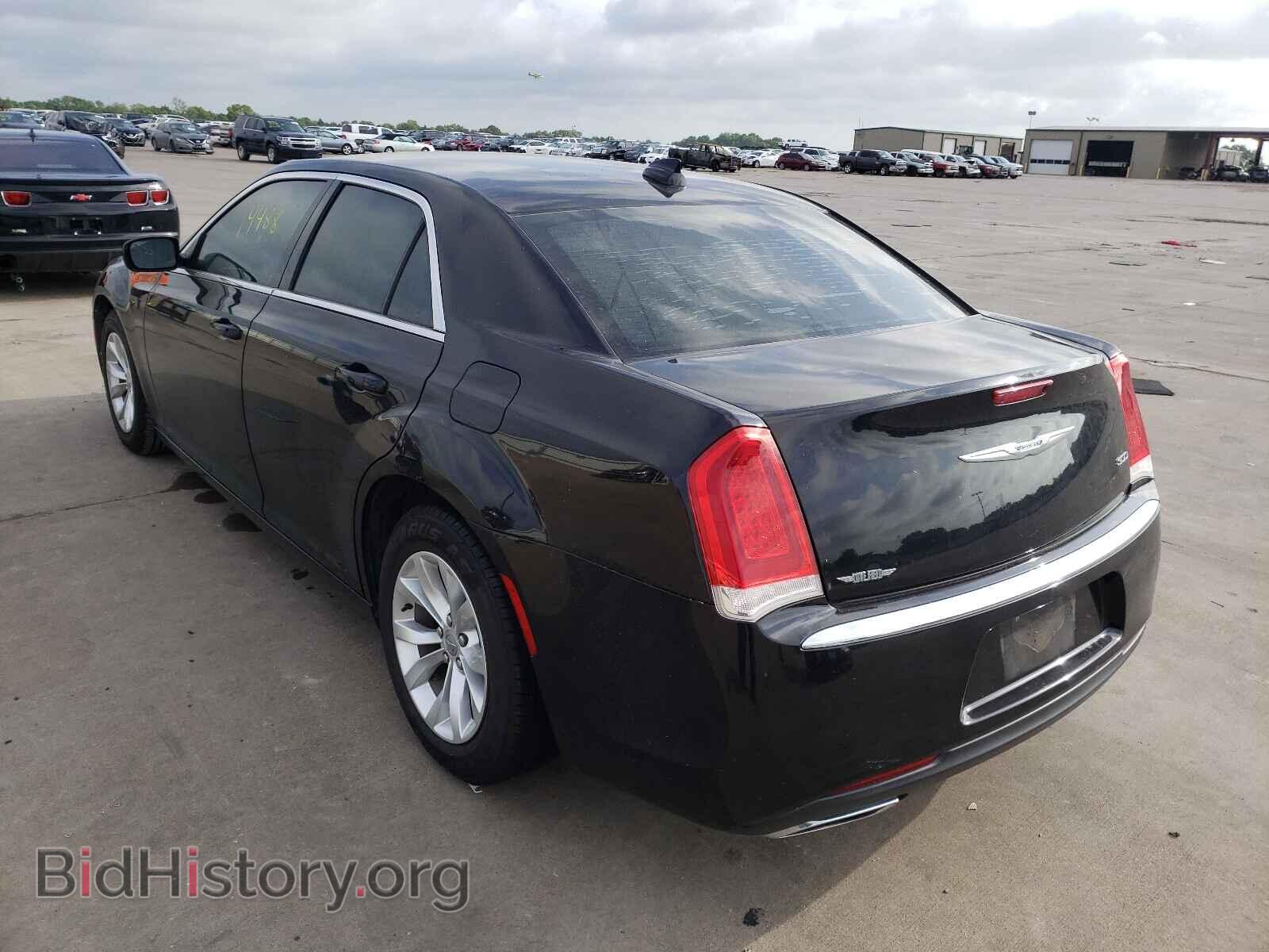 2015 CHRYSLER 300 - VIN: 2C3CCAAG5FH780771 - Фото 3