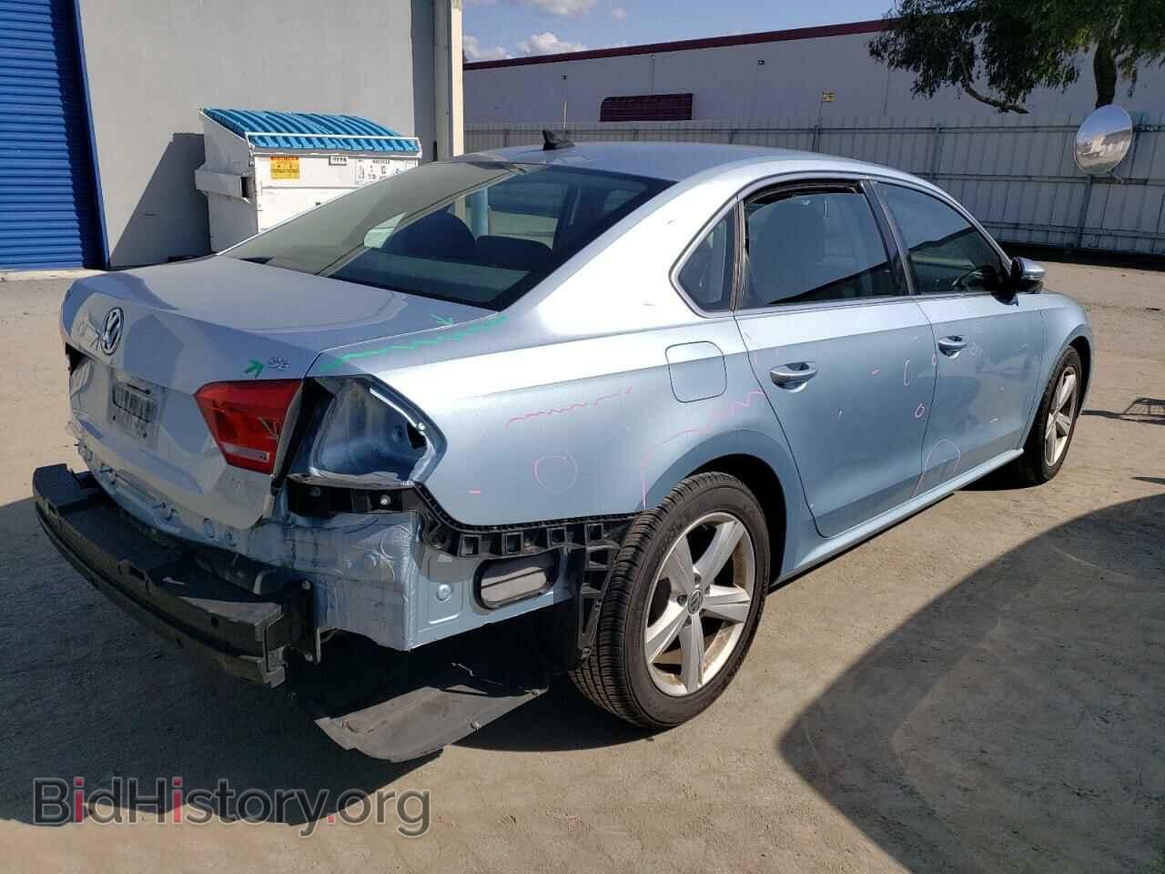 2012 VOLKSWAGEN PASSAT - VIN: 1VWBP7A35CC019357 - Фото 3