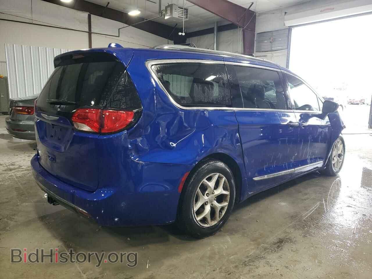 2018 CHRYSLER PACIFICA - VIN: 2C4RC1EG2JR291859 - Фото 3