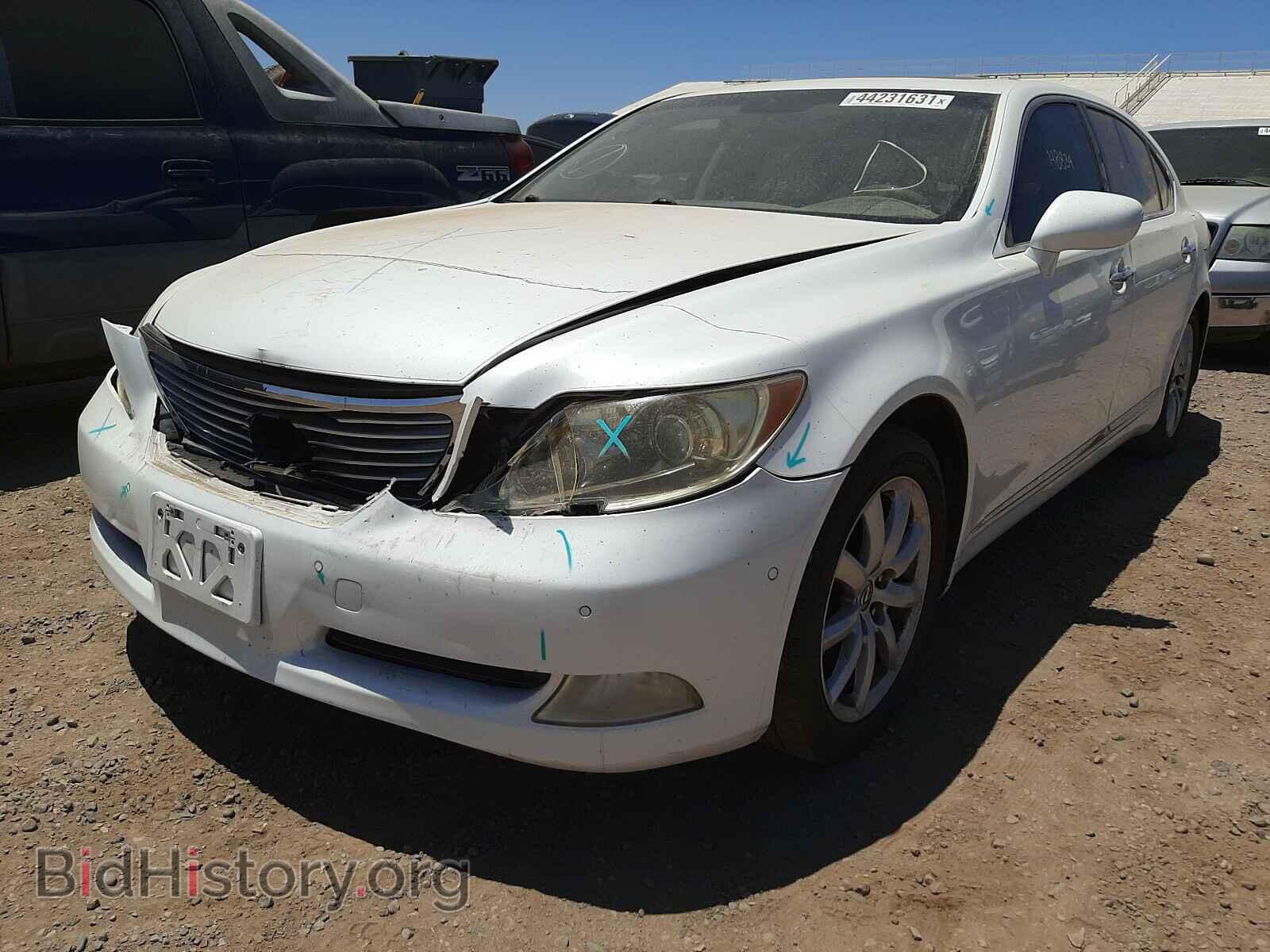 2007 LEXUS LS460 - VIN: JTHGL46F875008903 - Фото 2