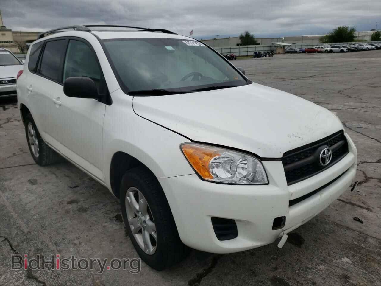 Фотография 2T3ZF4DV9BW071053 - TOYOTA RAV4 2011