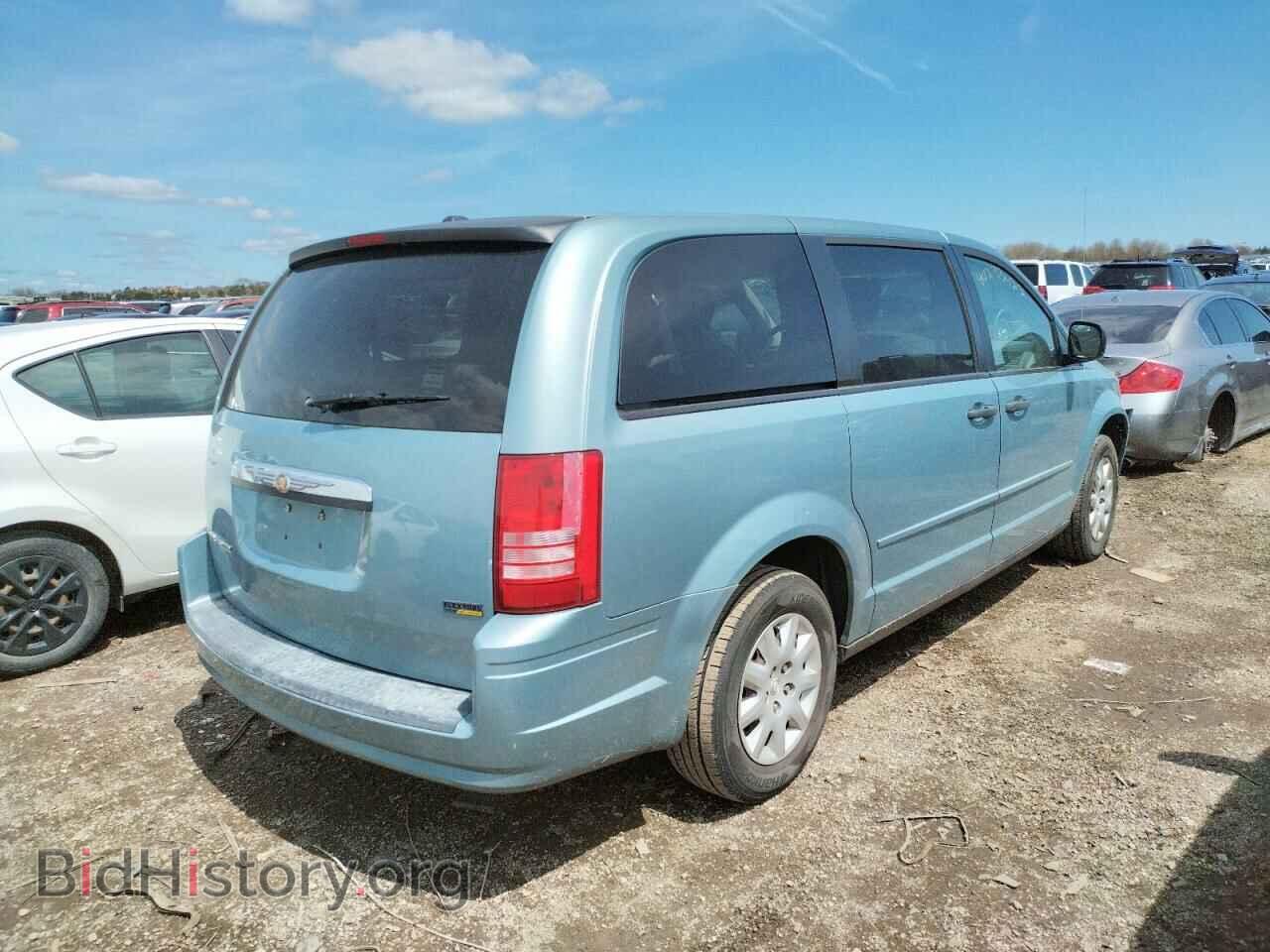 2008 CHRYSLER MINIVAN - VIN: 2A8HR44H48R842141 - Фото 4