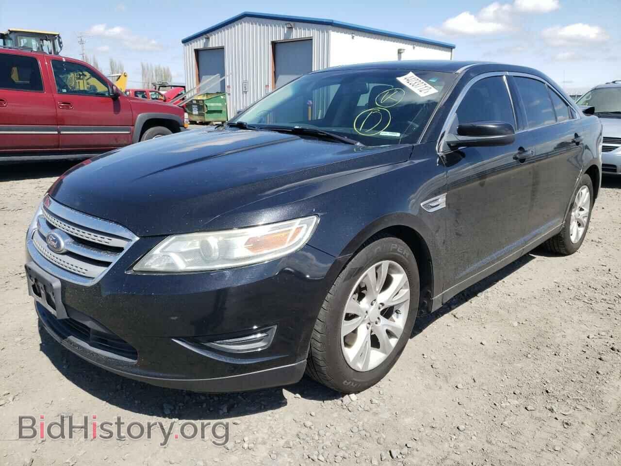 2011 FORD TAURUS - VIN: 1FAHP2HW2BG106582 - Фото 2