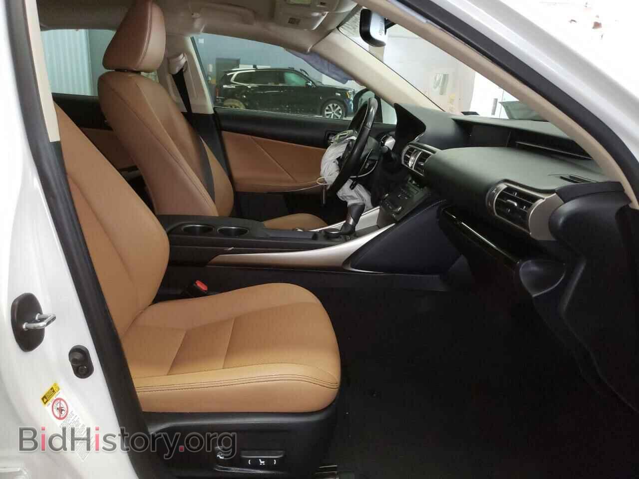 2016 LEXUS IS - VIN: JTHBA1D29G5029984 - Фото 5