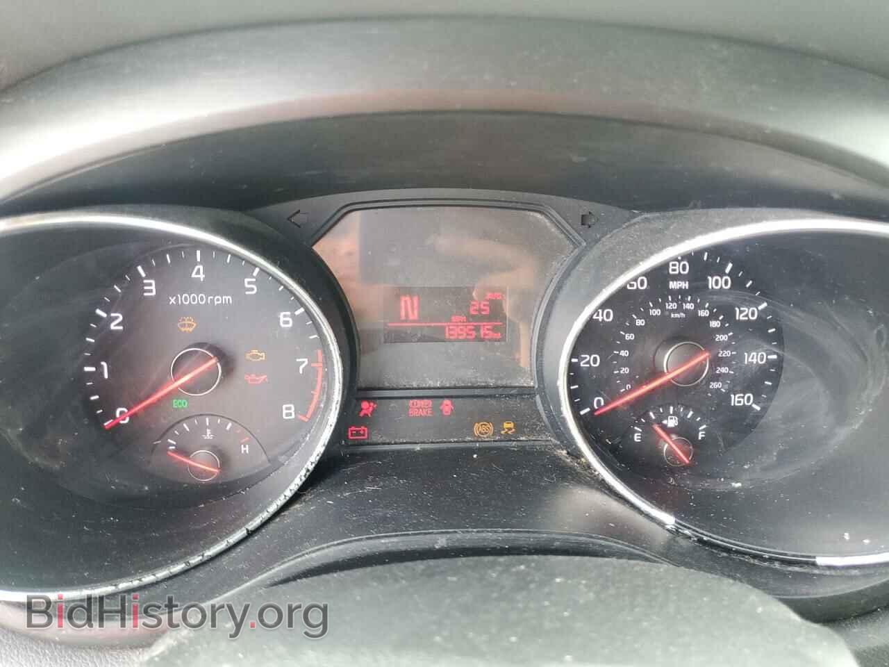 2016 KIA All Models - VIN: KNDMB5C11G6089792 - Фото 9