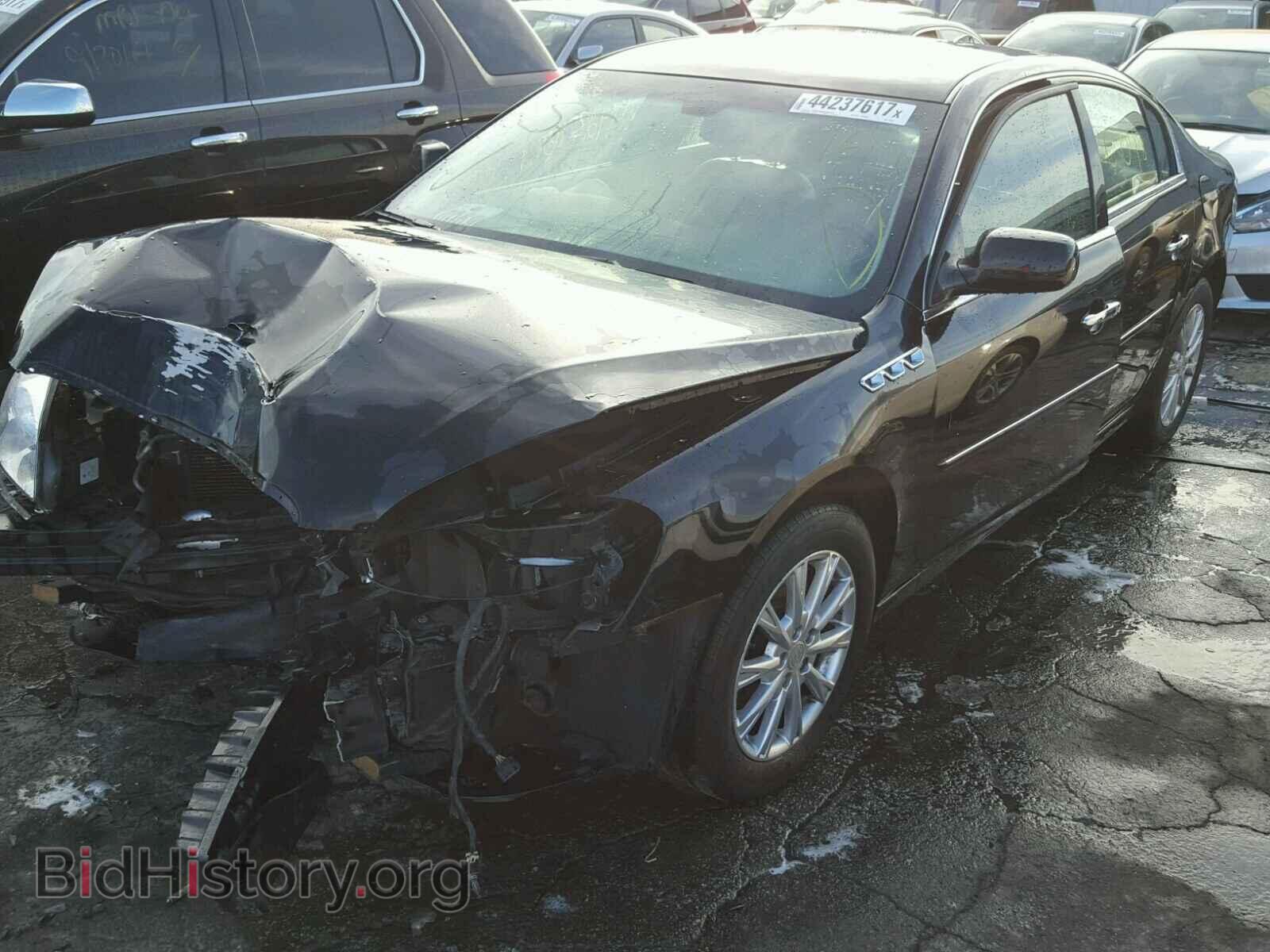 2011 BUICK LUCERNE - VIN: 1G4HC5EM8BU125371 - Фото 2
