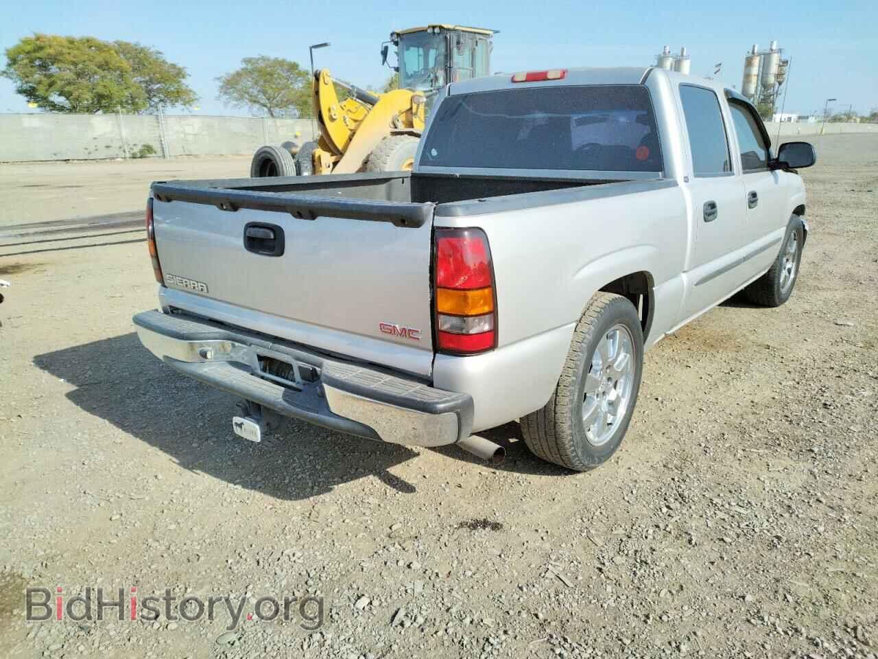 2007 GMC SIERRA - VIN: 2GTEC13V371131075 - Фото 4