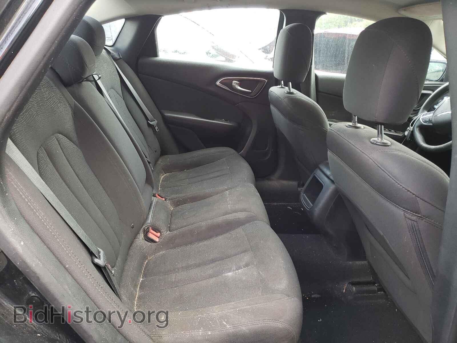 2016 CHRYSLER 200 - VIN: 1C3CCCAB5GN166702 - Фото 6