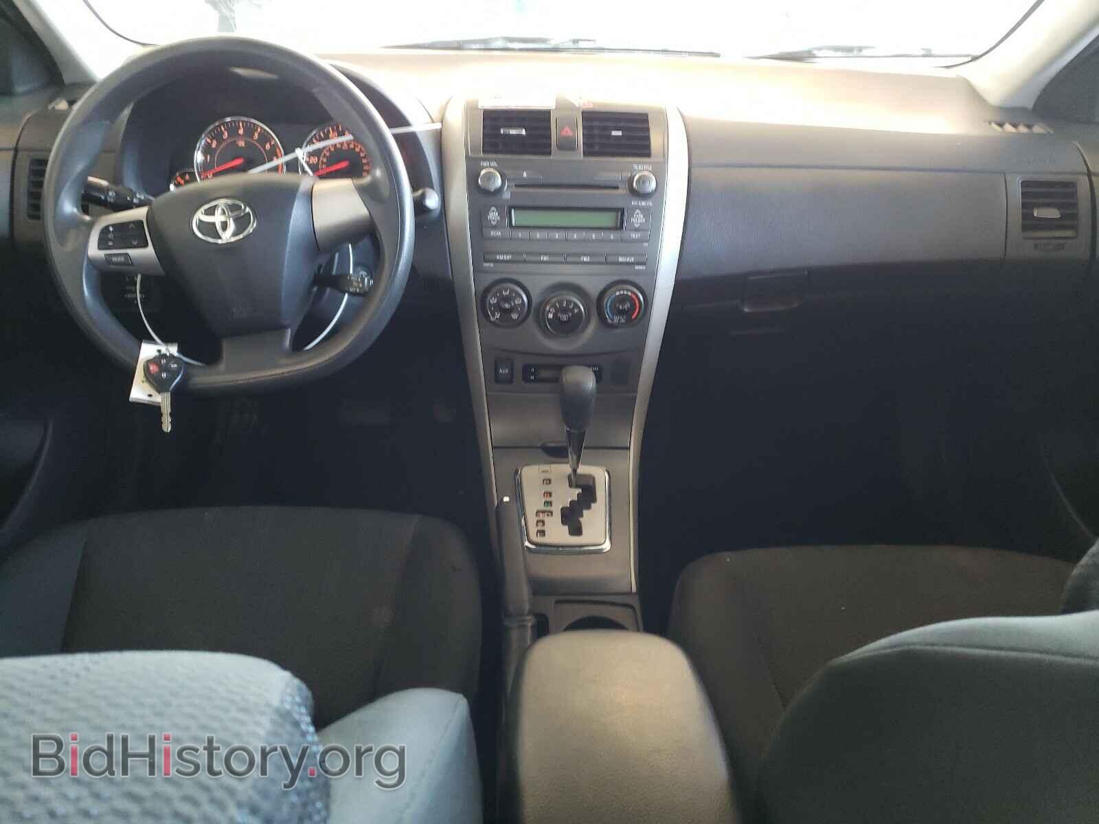2011 TOYOTA COROLLA - VIN: 2T1BU4EE0BC556262 - Фото 9