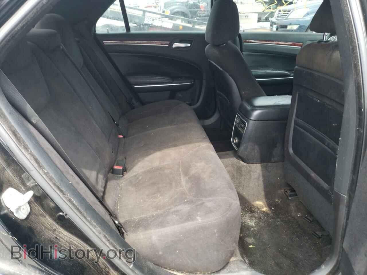 2012 CHRYSLER 300 - VIN: 2C3CCAAG7CH115754 - Фото 6
