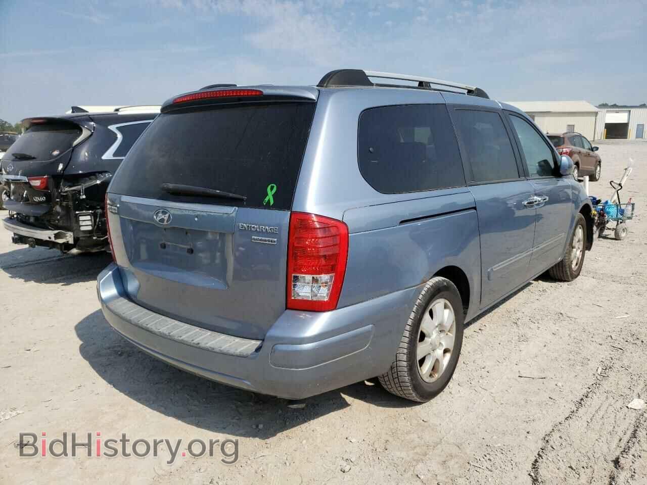 2007 HYUNDAI ENTOURAGE - VIN: KNDMC233776017217 - Фото 4