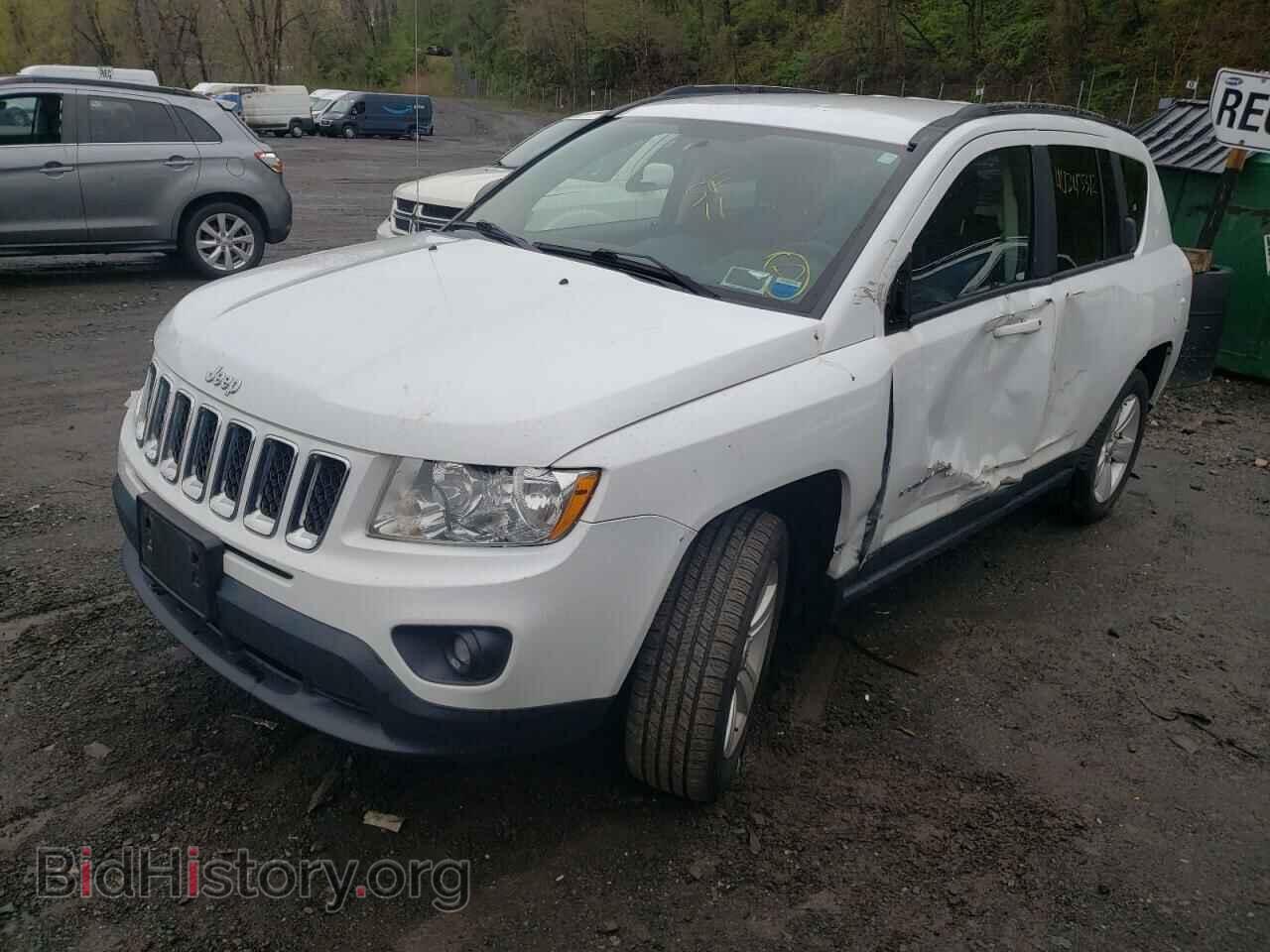 2011 JEEP COMPASS - VIN: 1J4NF1FB7BD266477 - Photo 2