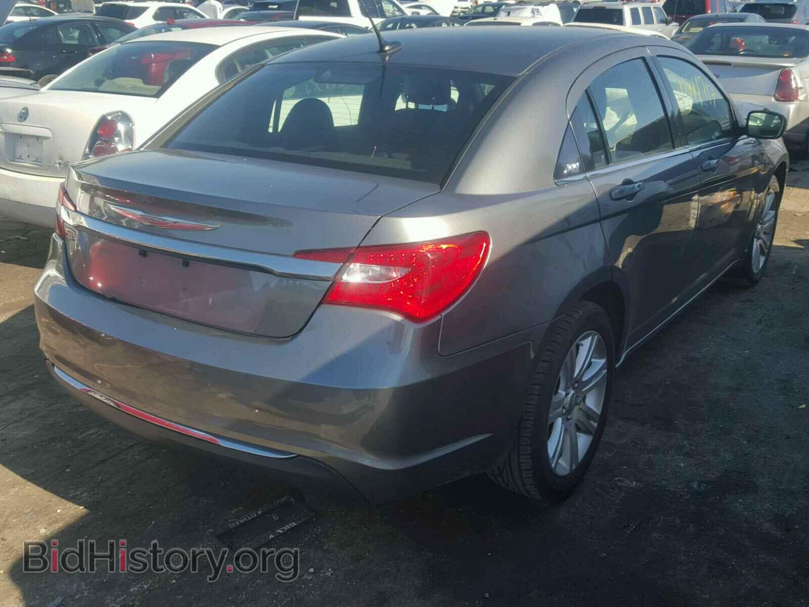 2011 CHRYSLER 200 - VIN: 1C3BC1FB3BN592860 - Фото 4