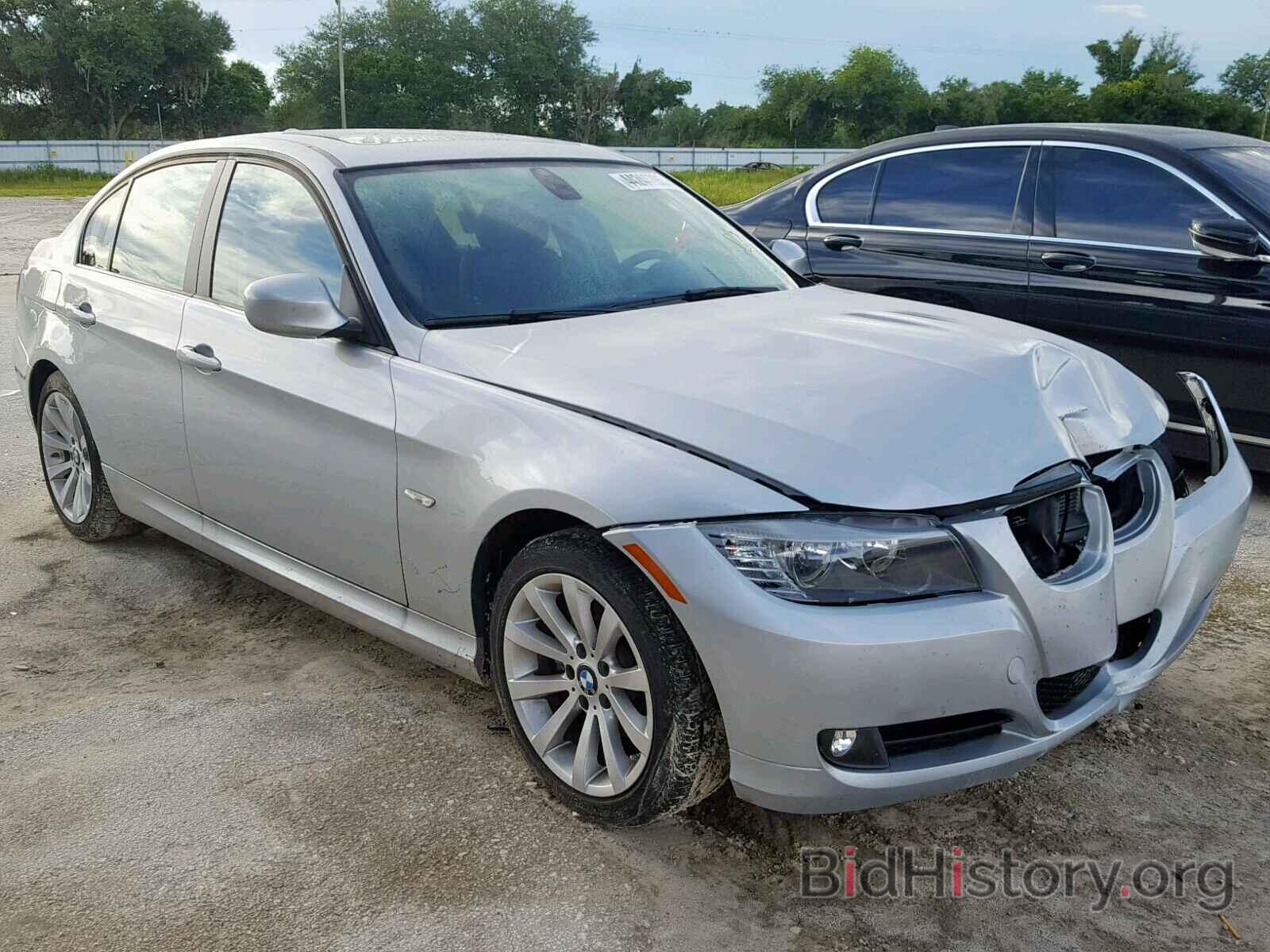 Фотография WBAPH7C53BA802348 - BMW 328 I 2011