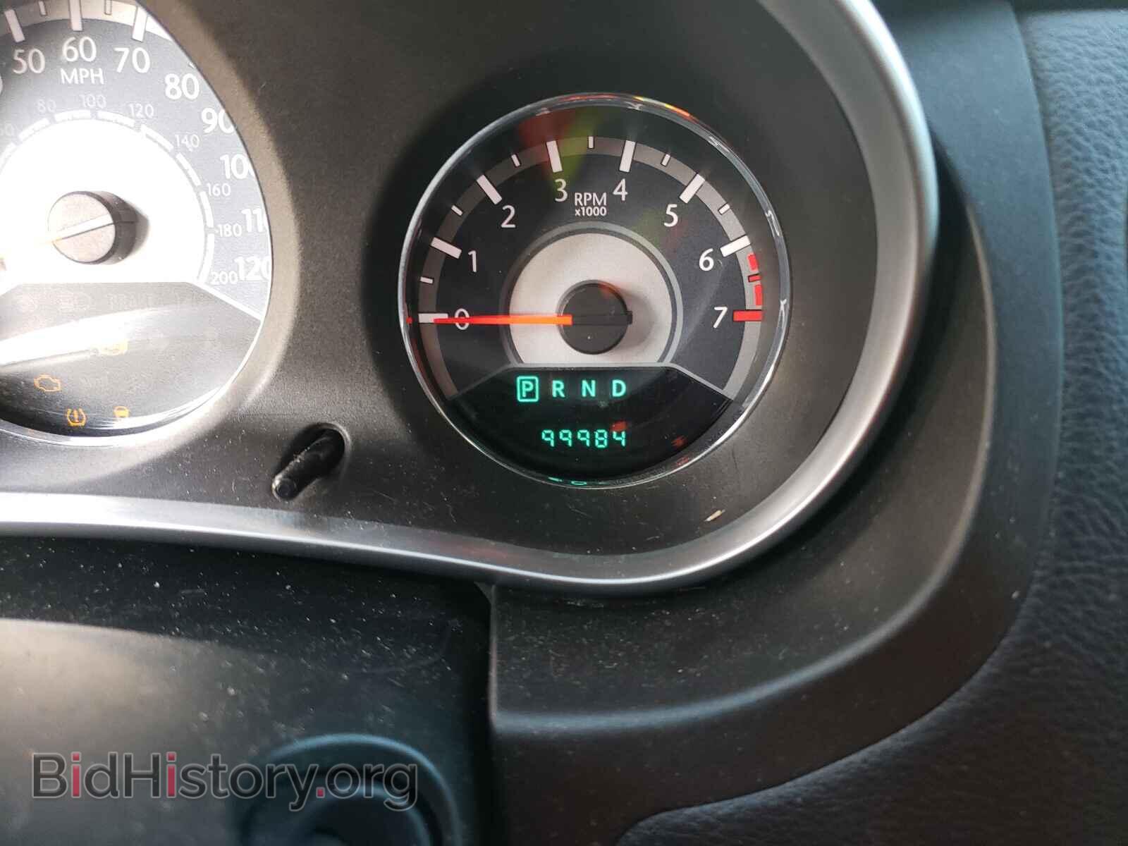 2011 CHRYSLER 200 - VIN: 1C3BC2FB8BN500969 - Фото 8