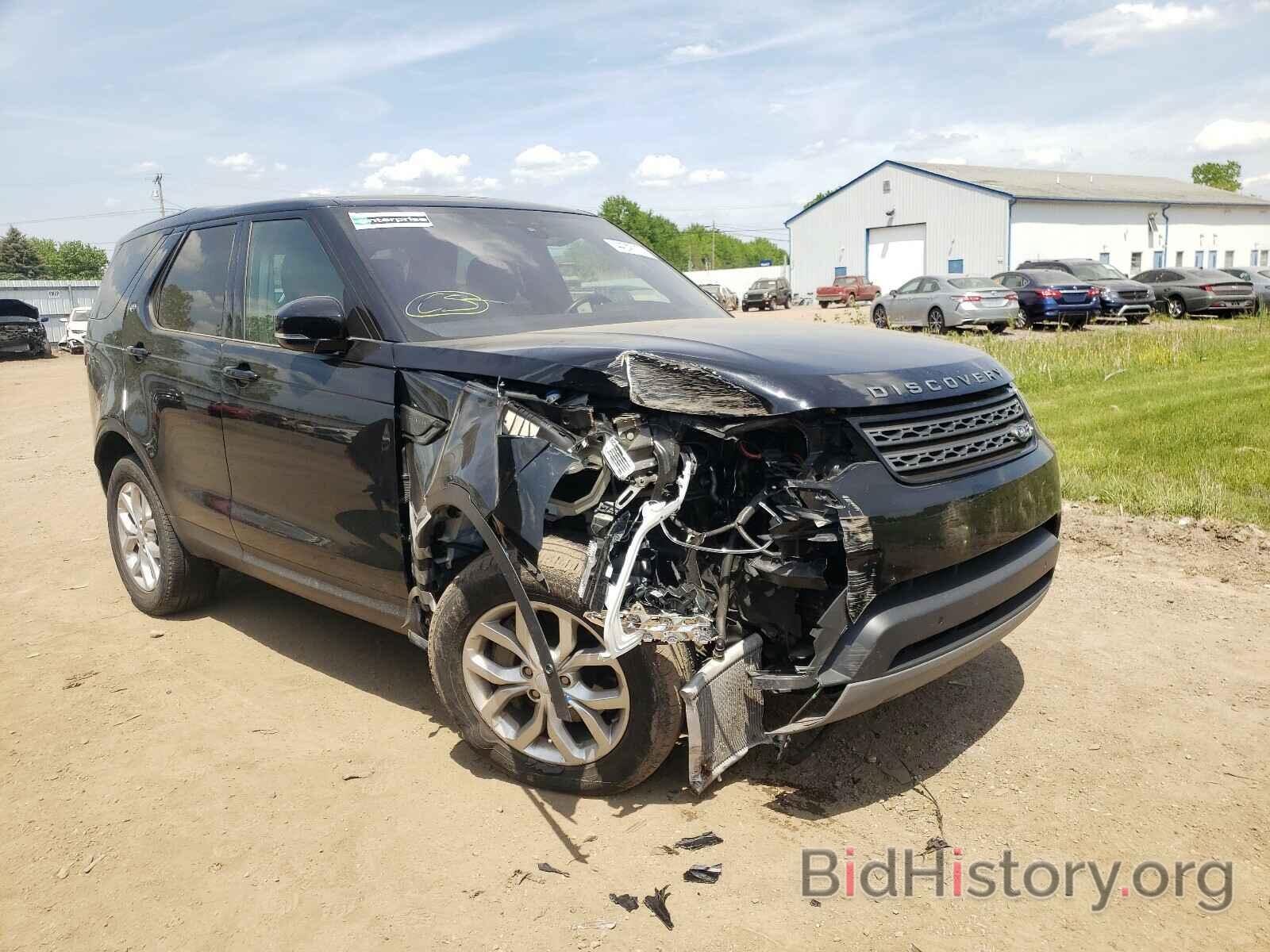 Photo SALRG2RV1L2428285 - LAND ROVER DISCOVERY 2020