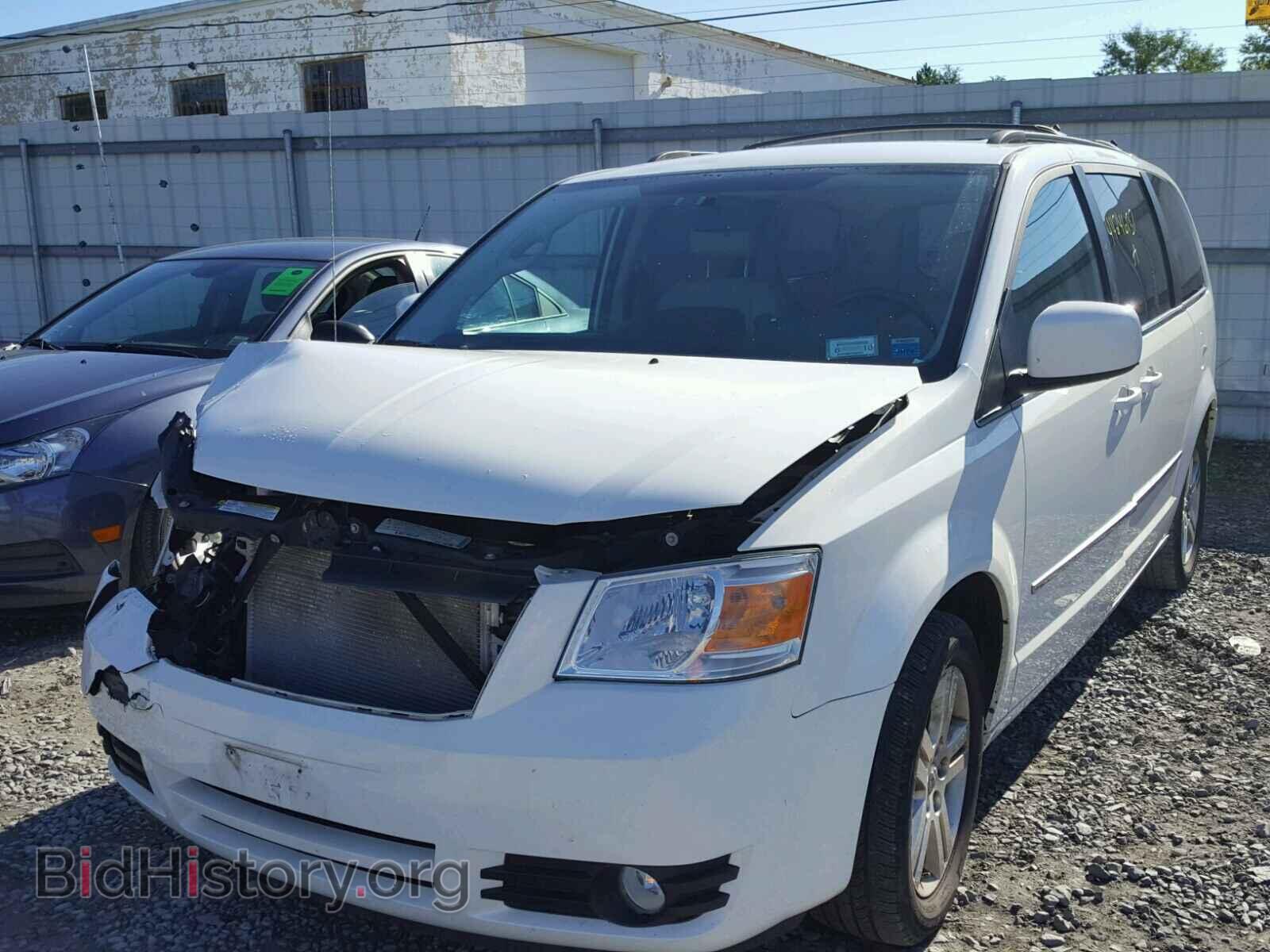2010 DODGE CARAVAN - VIN: 2D4RN5DX8AR355392 - Фото 2