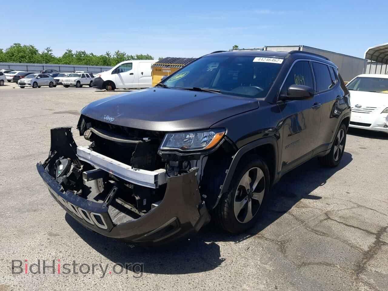 2017 JEEP COMPASS - VIN: 3C4NJCBB0HT682122 - Photo 2