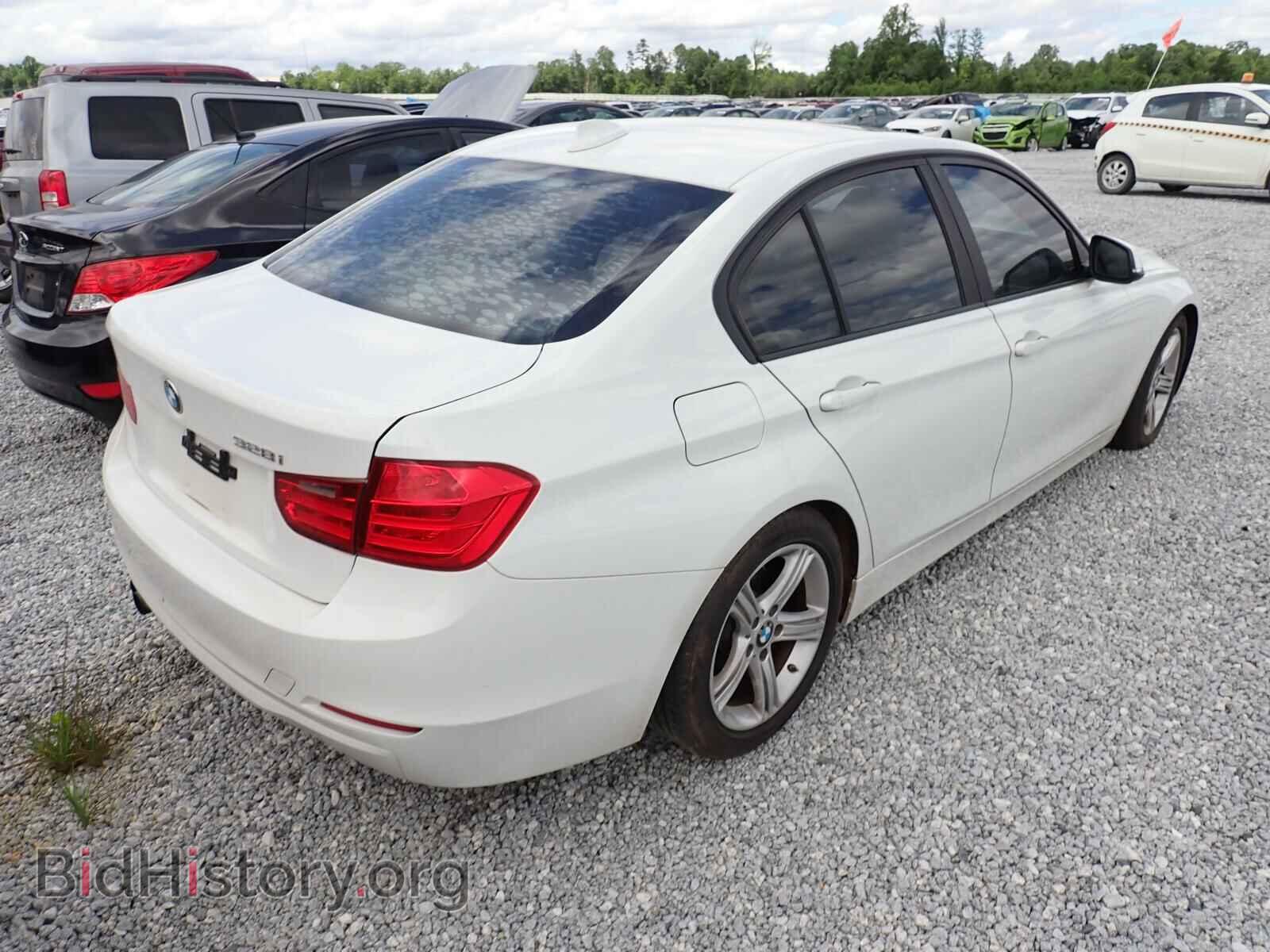 2013 BMW 3 SERIES - VIN: WBA3A5C53DF601417 - Photo 4