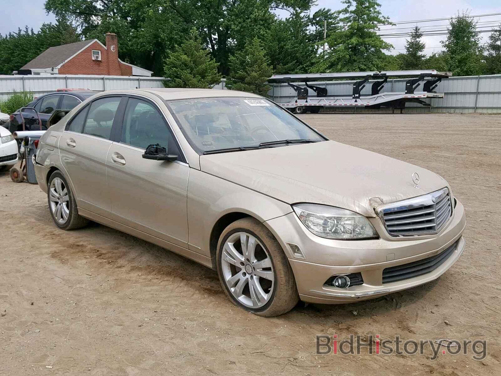 Photo WDDGF5EB8BF628897 - MERCEDES-BENZ C CLASS 2011