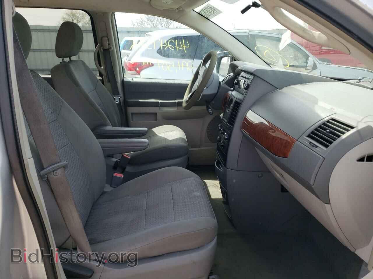 2008 CHRYSLER MINIVAN - VIN: 2A8HR44H58R617730 - Фото 5