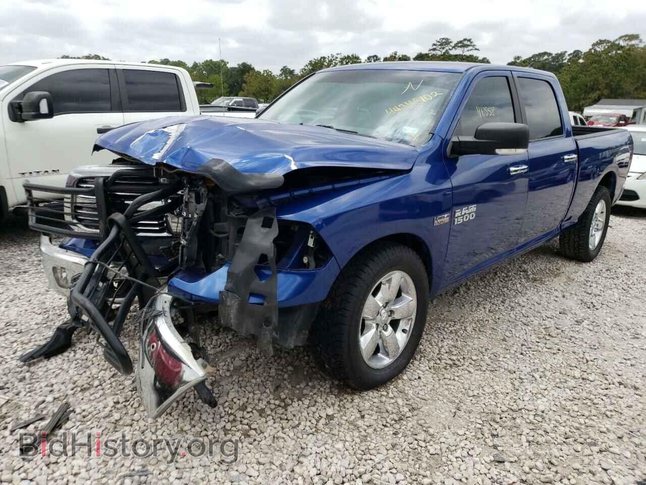 2016 RAM 1500 - VIN: 1C6RR7TT1GS200693 - Фото 2