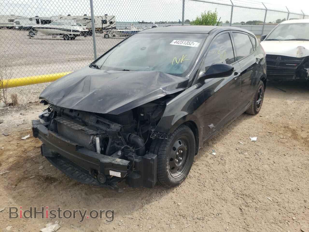 2014 HYUNDAI ACCENT - VIN: KMHCT5AE5EU192619 - Фото 2