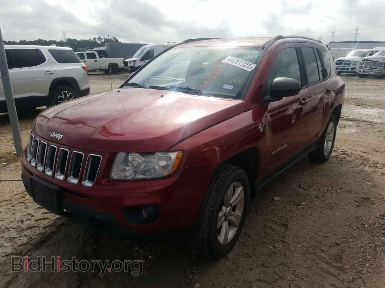 2012 JEEP COMPASS - VIN: 1C4NJDBB9CD525211 - Фото 2