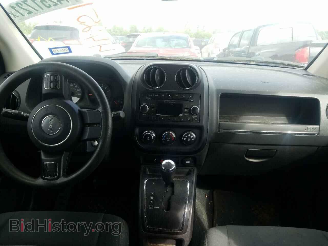 2012 JEEP COMPASS - VIN: 1C4NJDBB9CD525211 - Фото 9