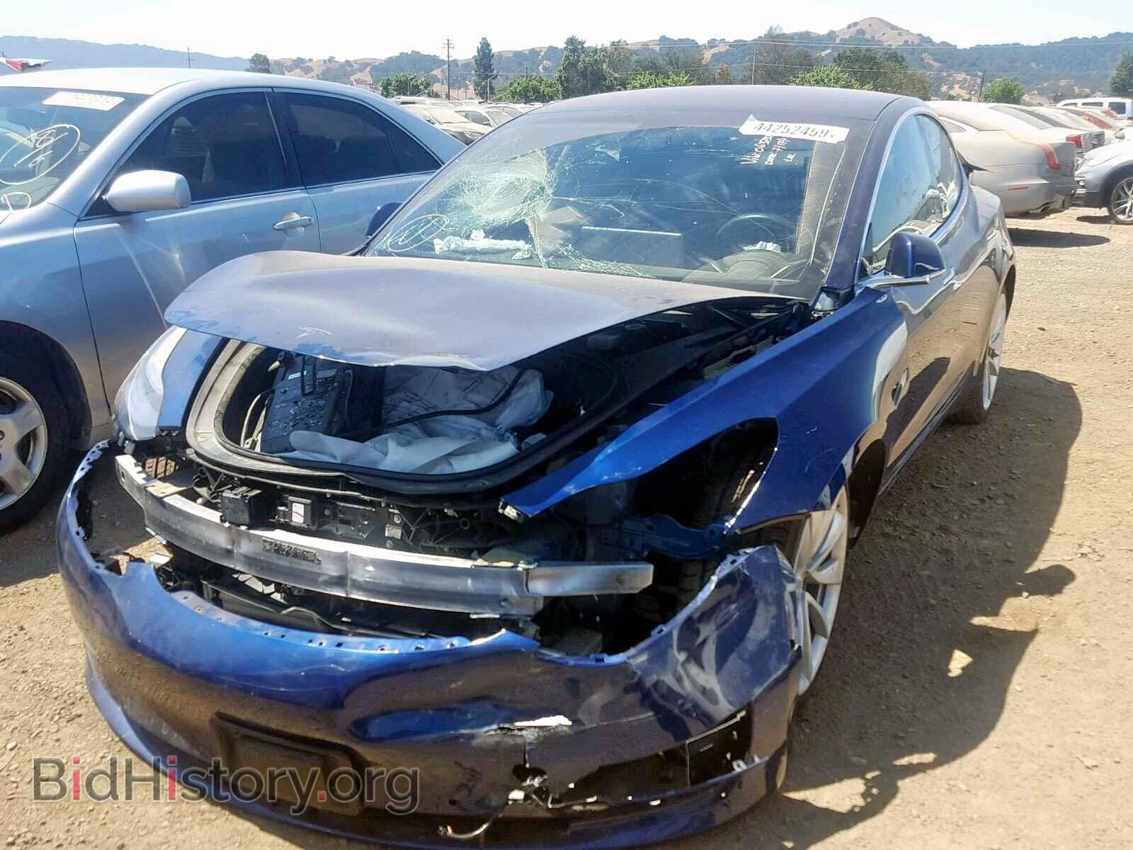 2018 TESLA MODEL 3 - VIN: 5YJ3E1EB0JF063732 - Photo 2