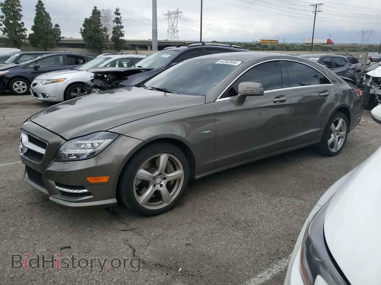 Photo WDDLJ7DB3CA012209 - MERCEDES-BENZ CLS-CLASS 2012