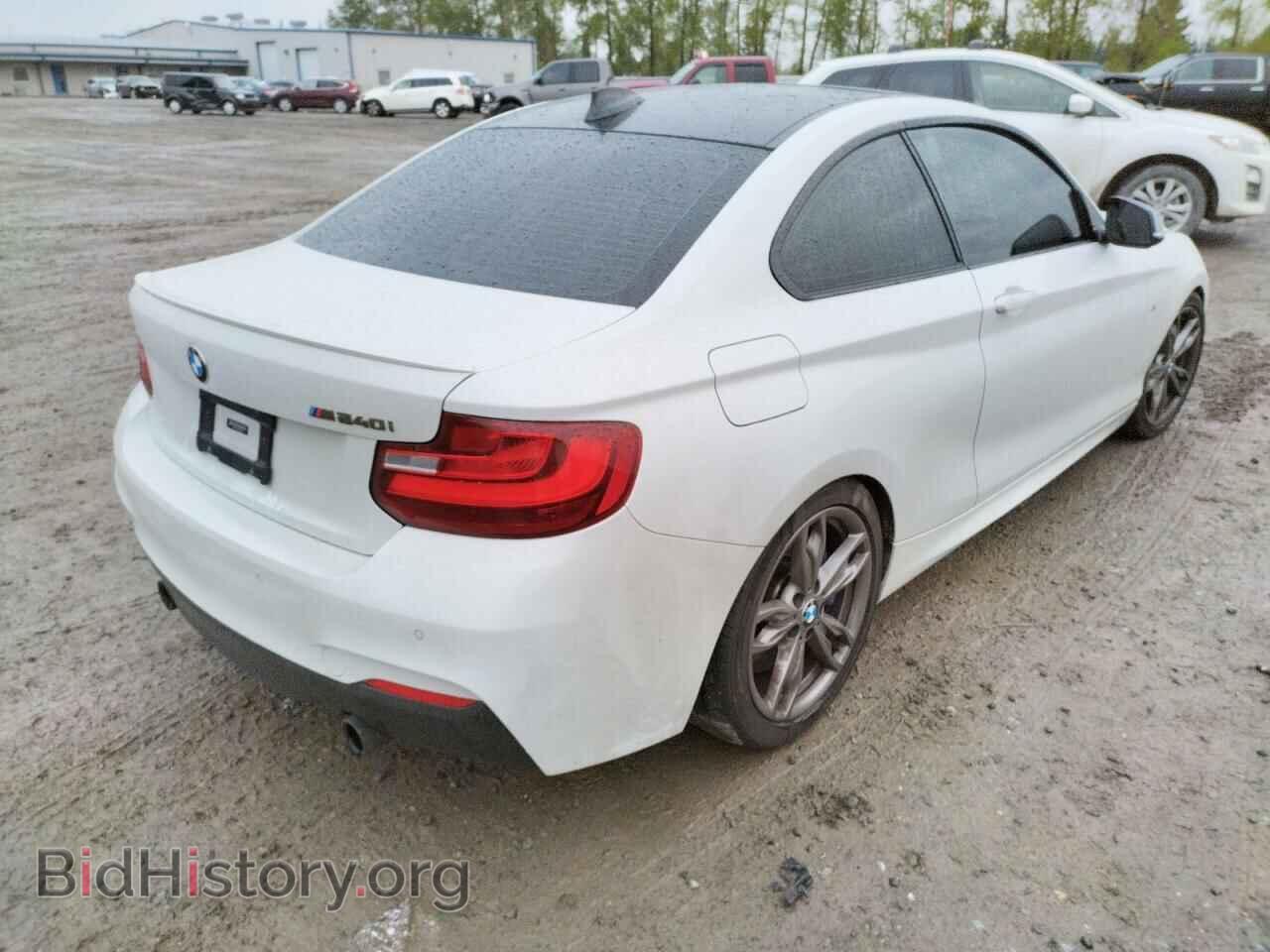 2017 BMW M2 - VIN: WBA2G1C59HV638888 - Фото 4