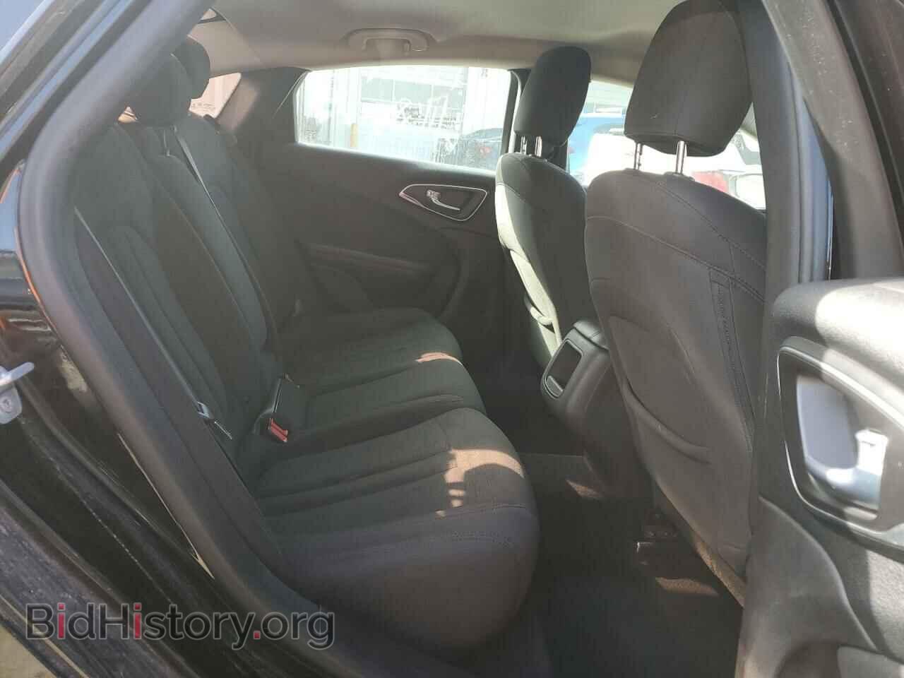 2016 CHRYSLER 200 - VIN: 1C3CCCAB0GN155686 - Фото 10