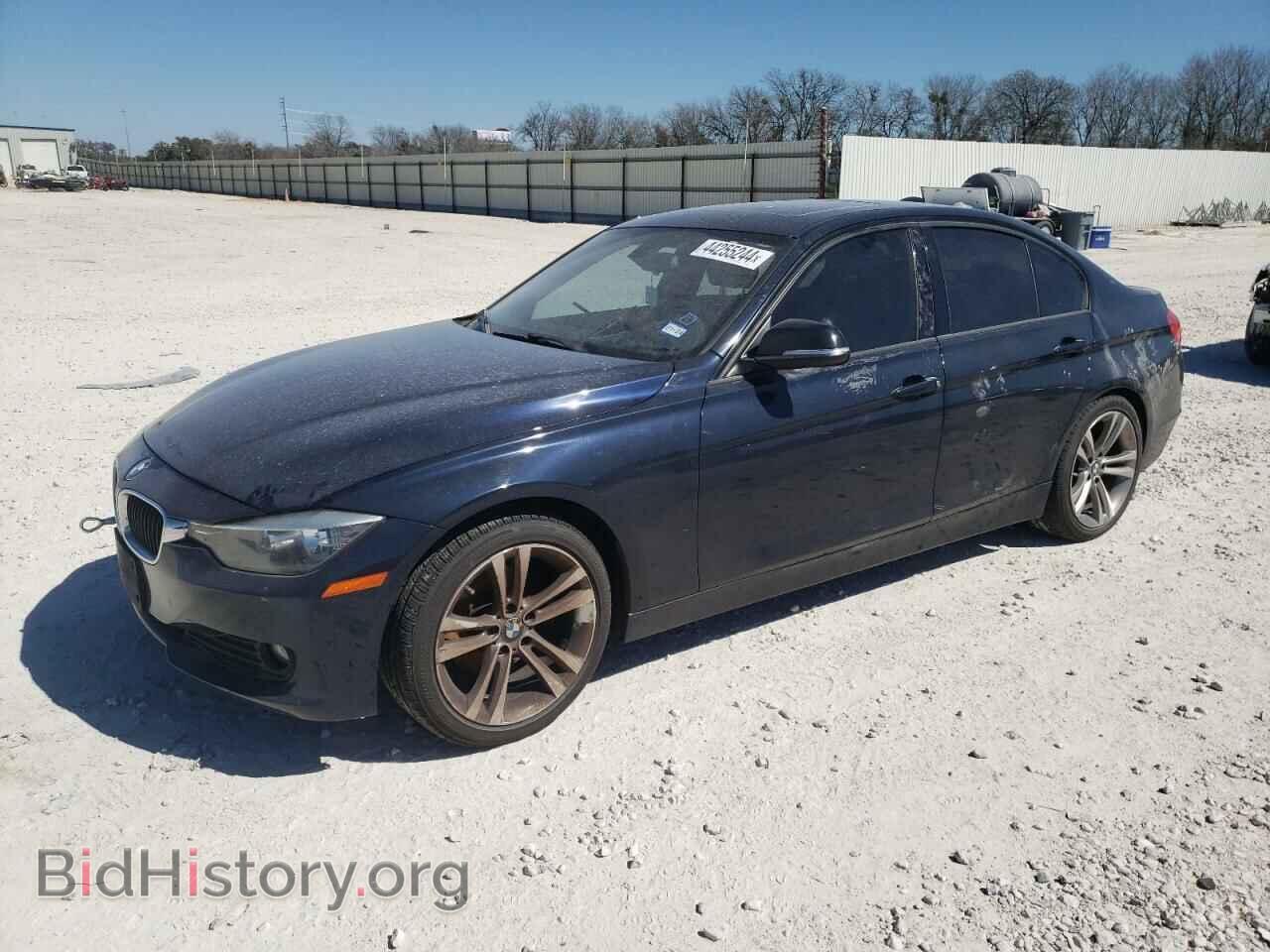 Photo WBA3A5C55CF346557 - BMW 3 SERIES 2012