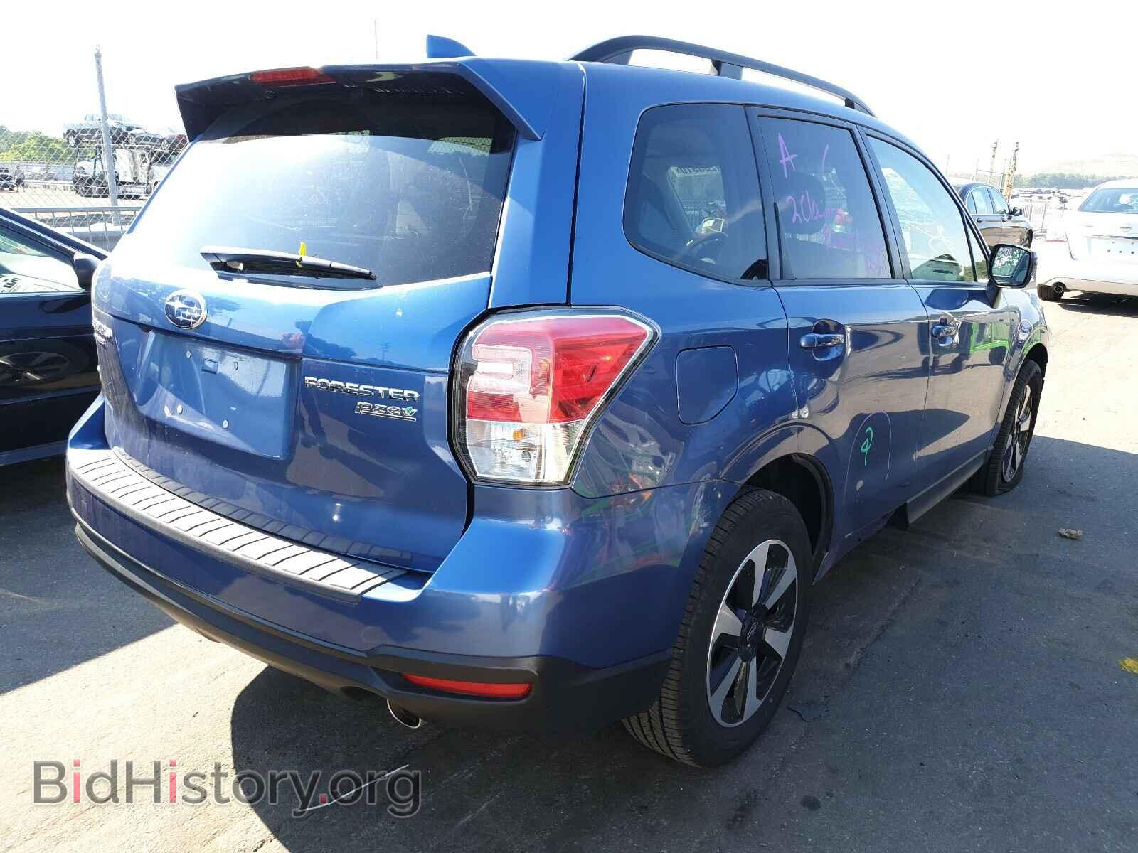 2017 SUBARU FORESTER - VIN: JF2SJAEC0HH444847 - Фото 4