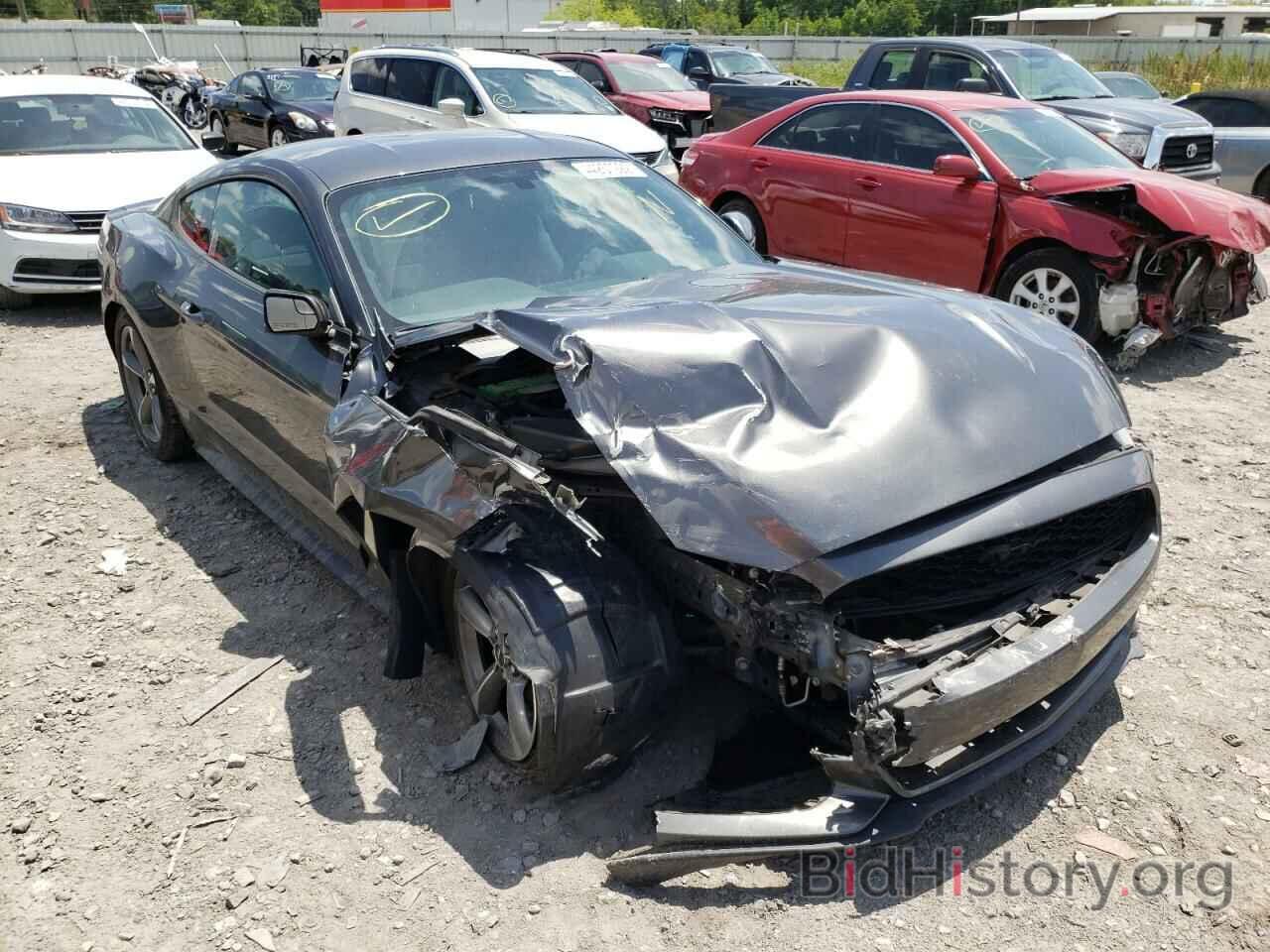 Photo 1FA6P8AM2F5346820 - FORD MUSTANG 2015