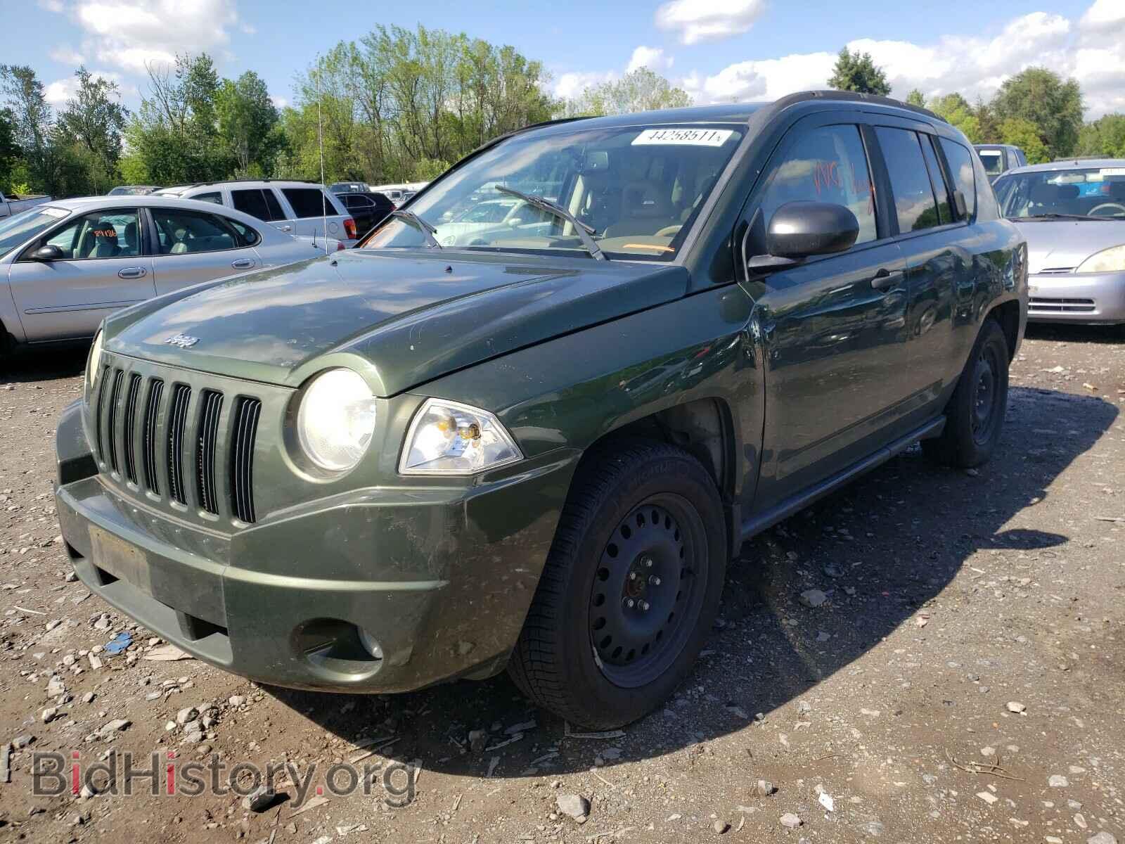 2007 JEEP COMPASS - VIN: 1J8FF47W17D596905 - Photo 2