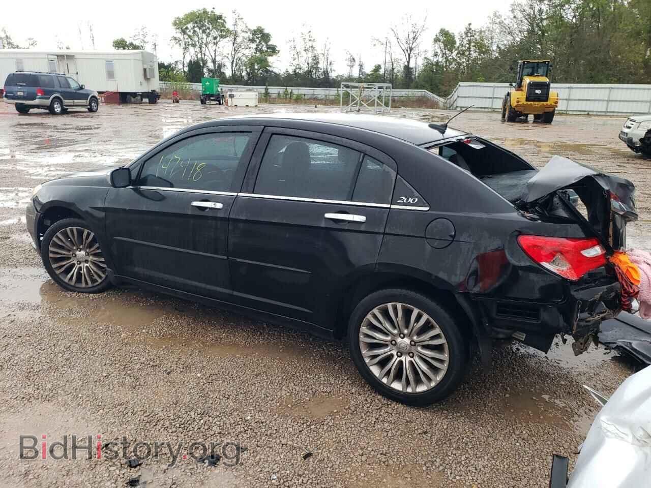 2012 CHRYSLER 200 - VIN: 1C3CCBCB7CN162667 - Photo 2
