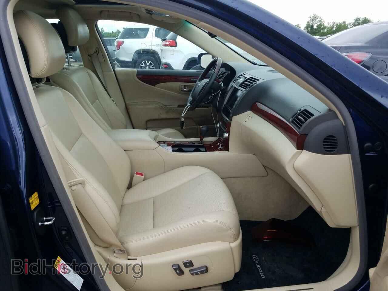 2012 LEXUS LS460 - VIN: JTHBL5EF6C5110132 - Photo 5