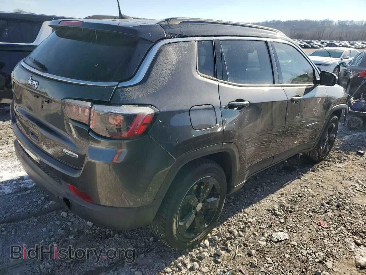 2018 JEEP COMPASS - VIN: 3C4NJCBB1JT268143 - Photo 3