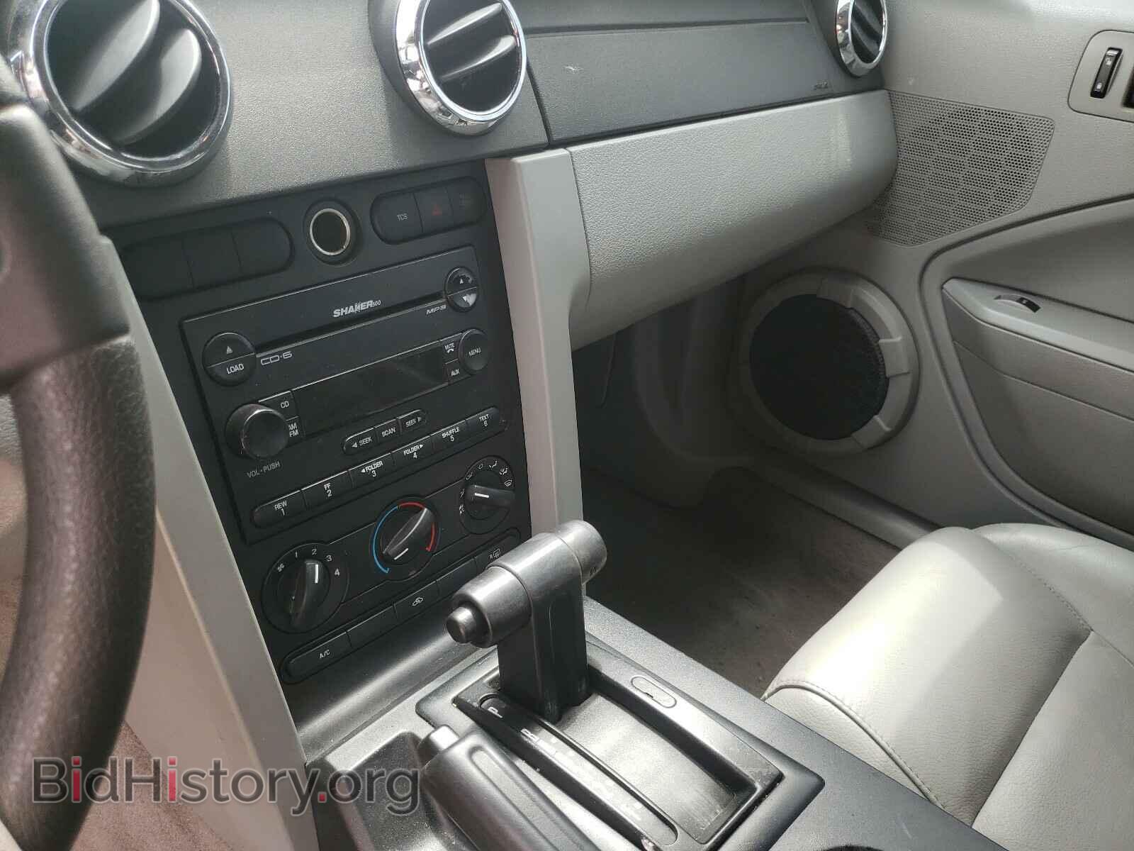 2006 FORD MUSTANG - VIN: 1ZVFT80N165117414 - Фото 9