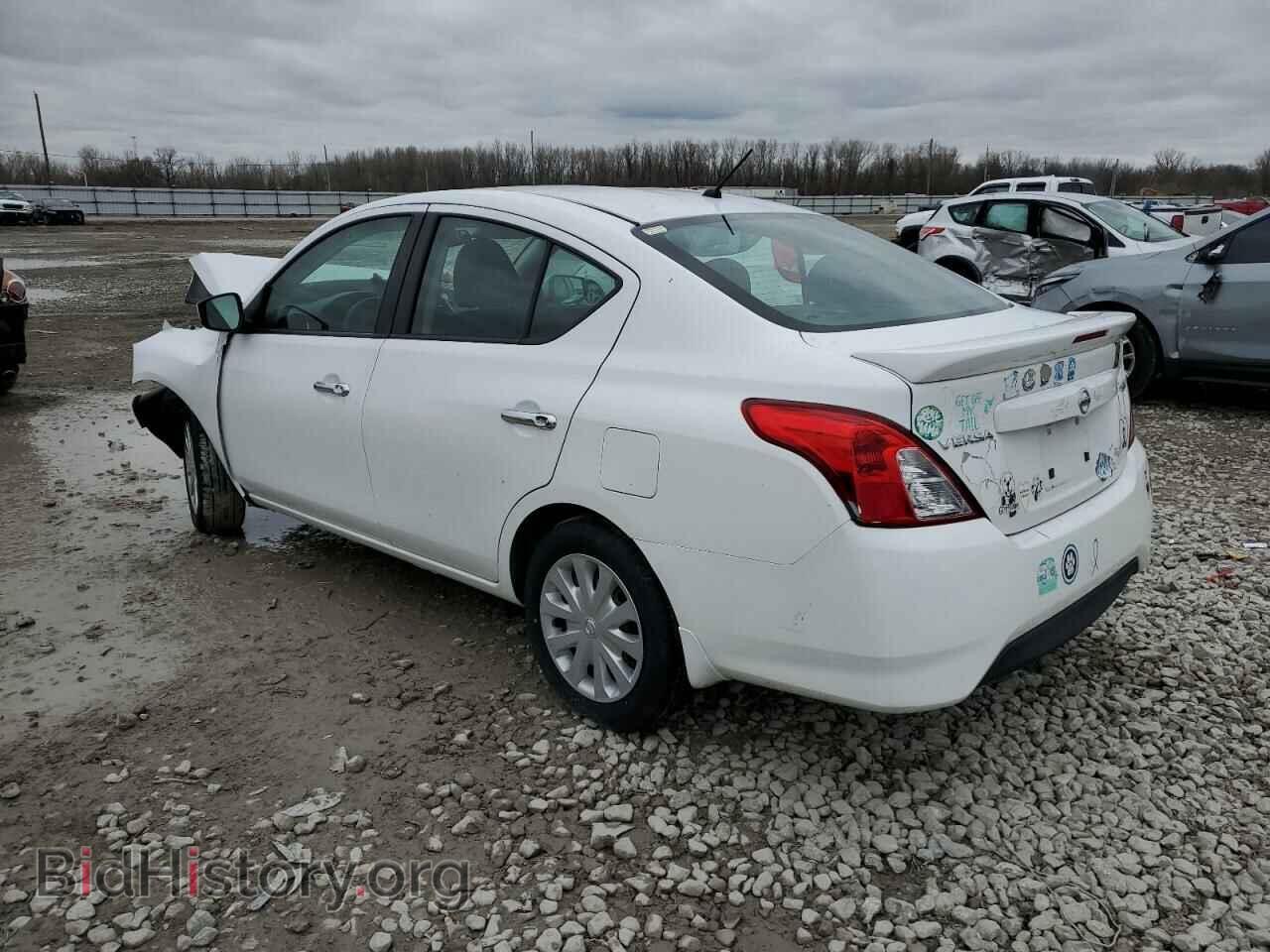 2017 NISSAN VERSA - VIN: 3N1CN7AP4HL840433 - Фото 2