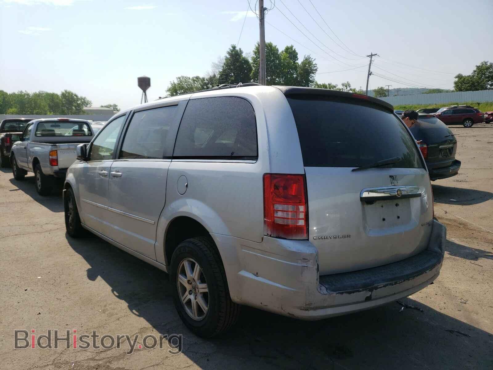 2010 CHRYSLER MINIVAN - VIN: 2A4RR5D10AR116801 - Фото 3